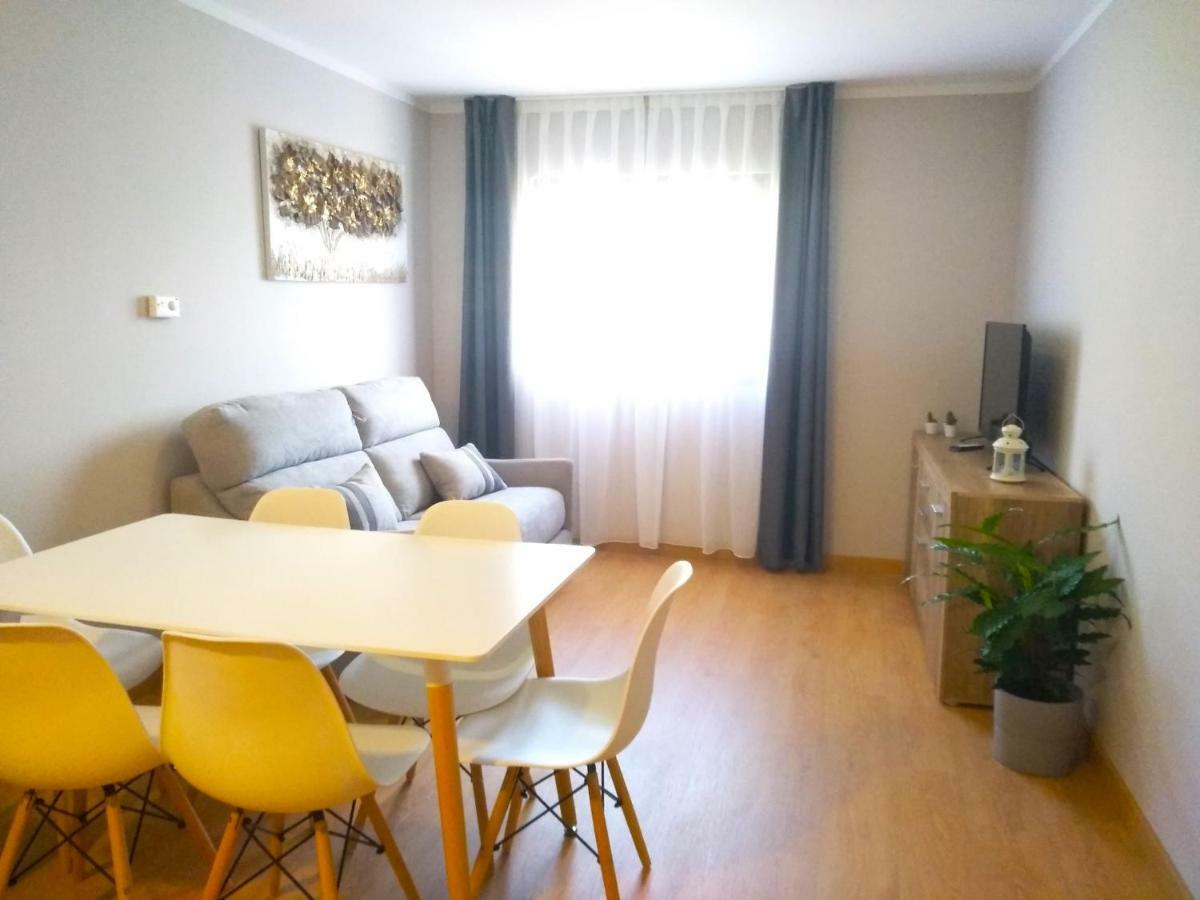 Apartamentos Prestin Onís エクステリア 写真
